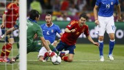 Испания - Италия - Финальный матс на чемпионате Евро 2012, 1 июля 2012 (322xHQ) Ef9dc7201618950
