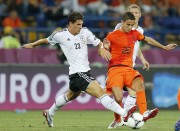 Германия - Нидерланды - на чемпионате по футболу Евро 2012, 9 июня 2012 (179xHQ) 17727f201651993