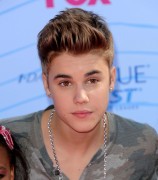 Джастин Бибер (Justin Bieber) Teen Choice Awards, California, 22.07.12 (56xHQ) 98a9a5204119607